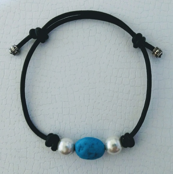 Pearls and turquoise slip knot. Adjustable bracele - Picture 2 of 8
